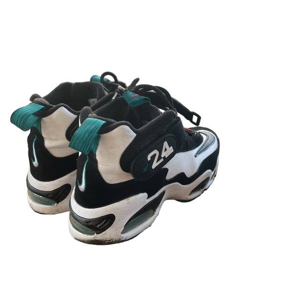 Nike Air Griffey Max 1 Fresh Water Black Sneaker # DD8561-100 Size 7Y / 8.5Woma - Picture 6 of 6